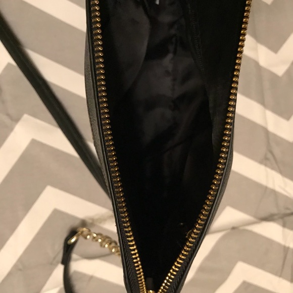 Purse - Picture 6 of 7